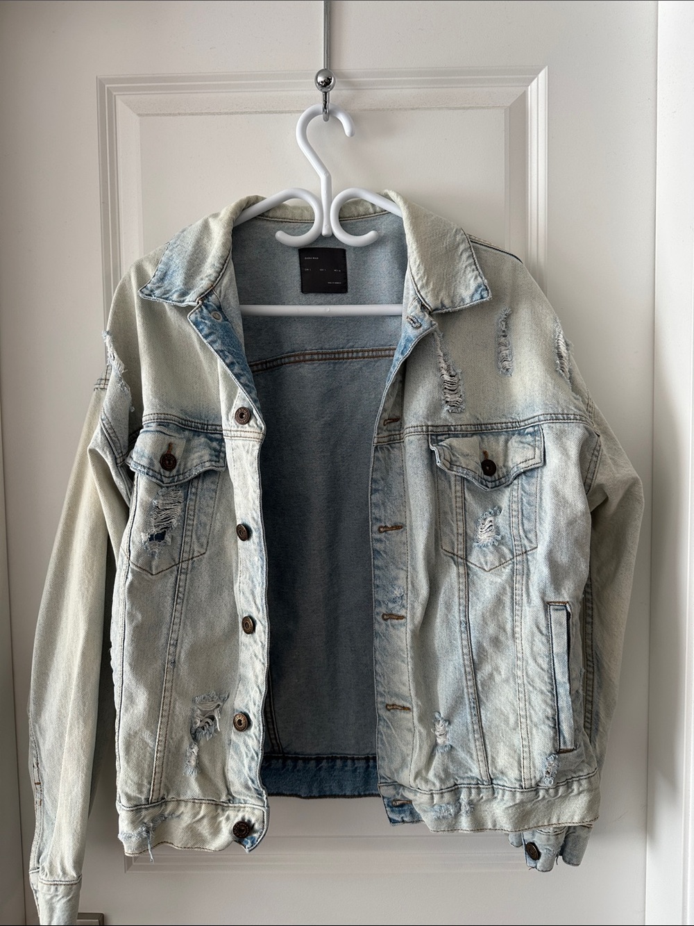 Zara Men’s Light Wash Distressed Denim Jacket